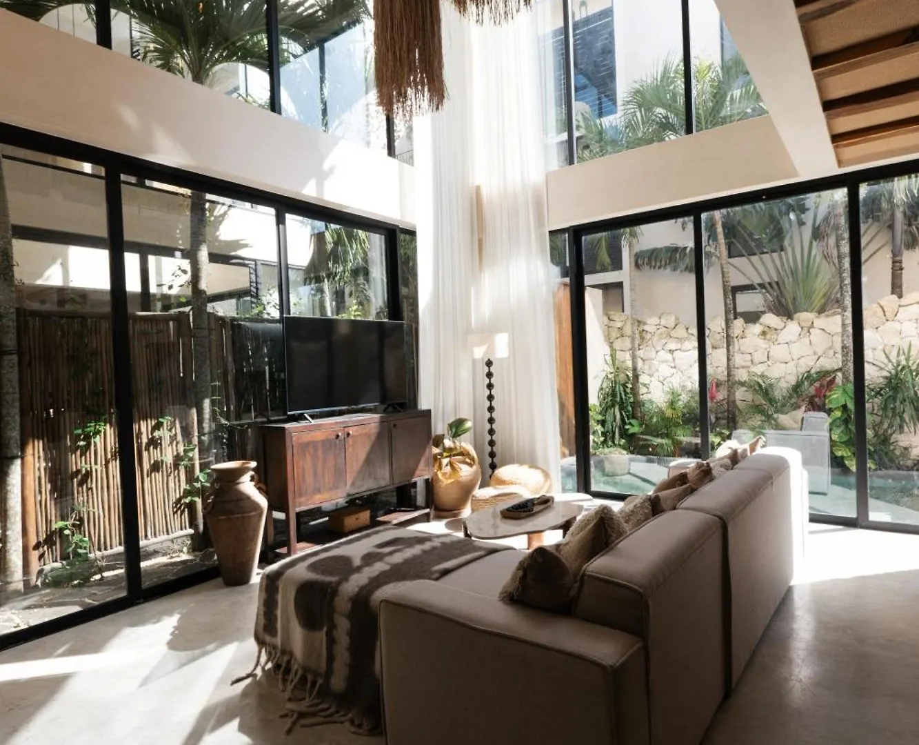 Luxe 3-Br Villa With Dual Private Pools Tulum