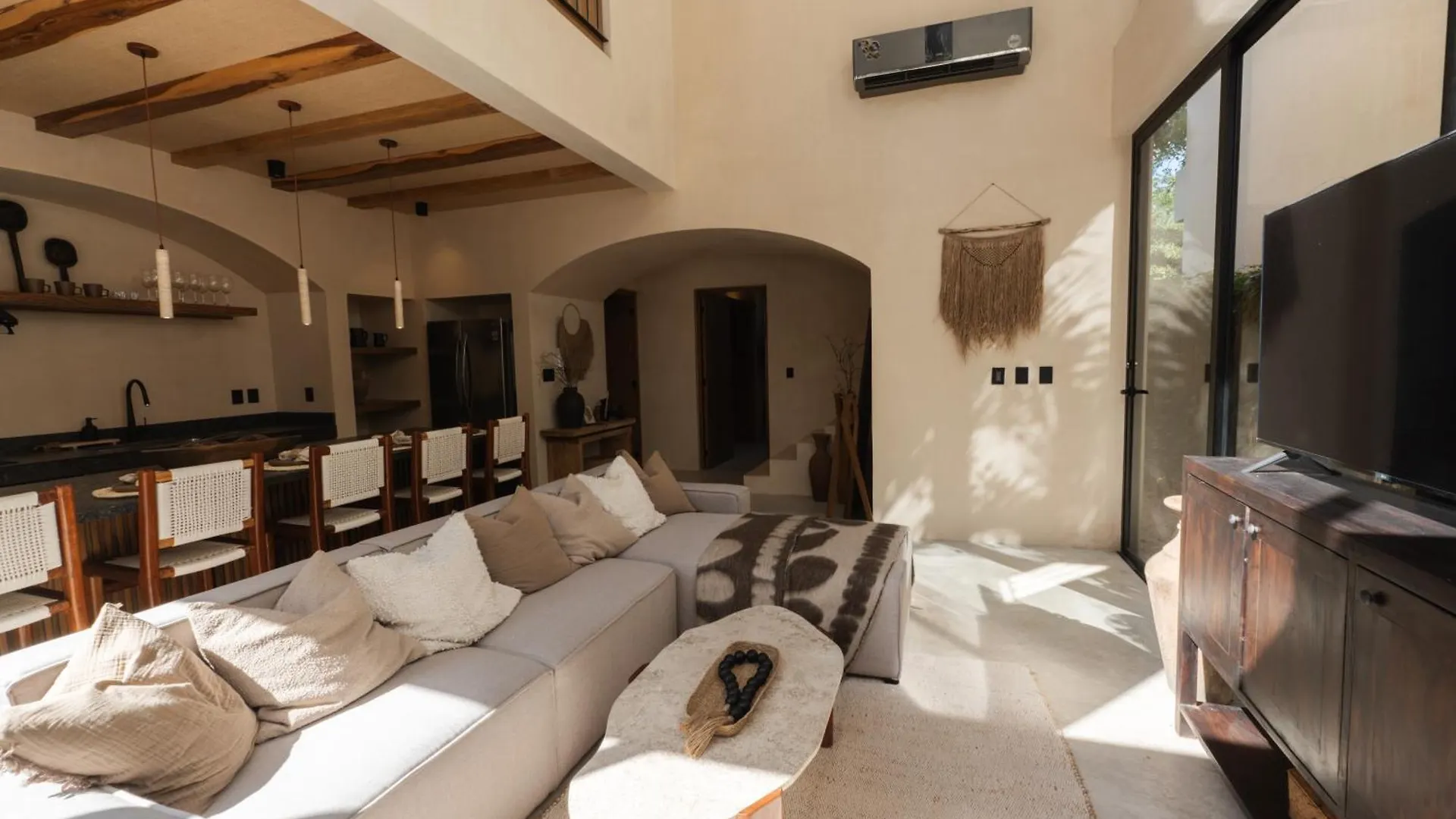 Luxe 3-Br Villa With Dual Private Pools Tulum
