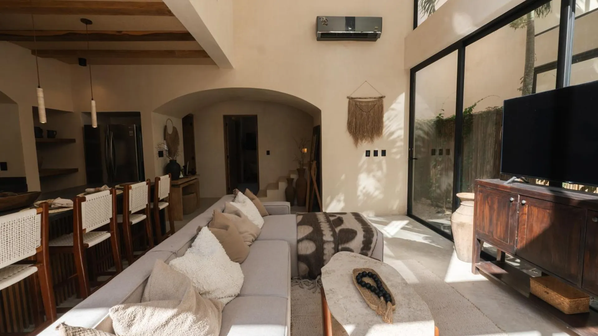 Luxe 3-Br Villa With Dual Private Pools Tulum