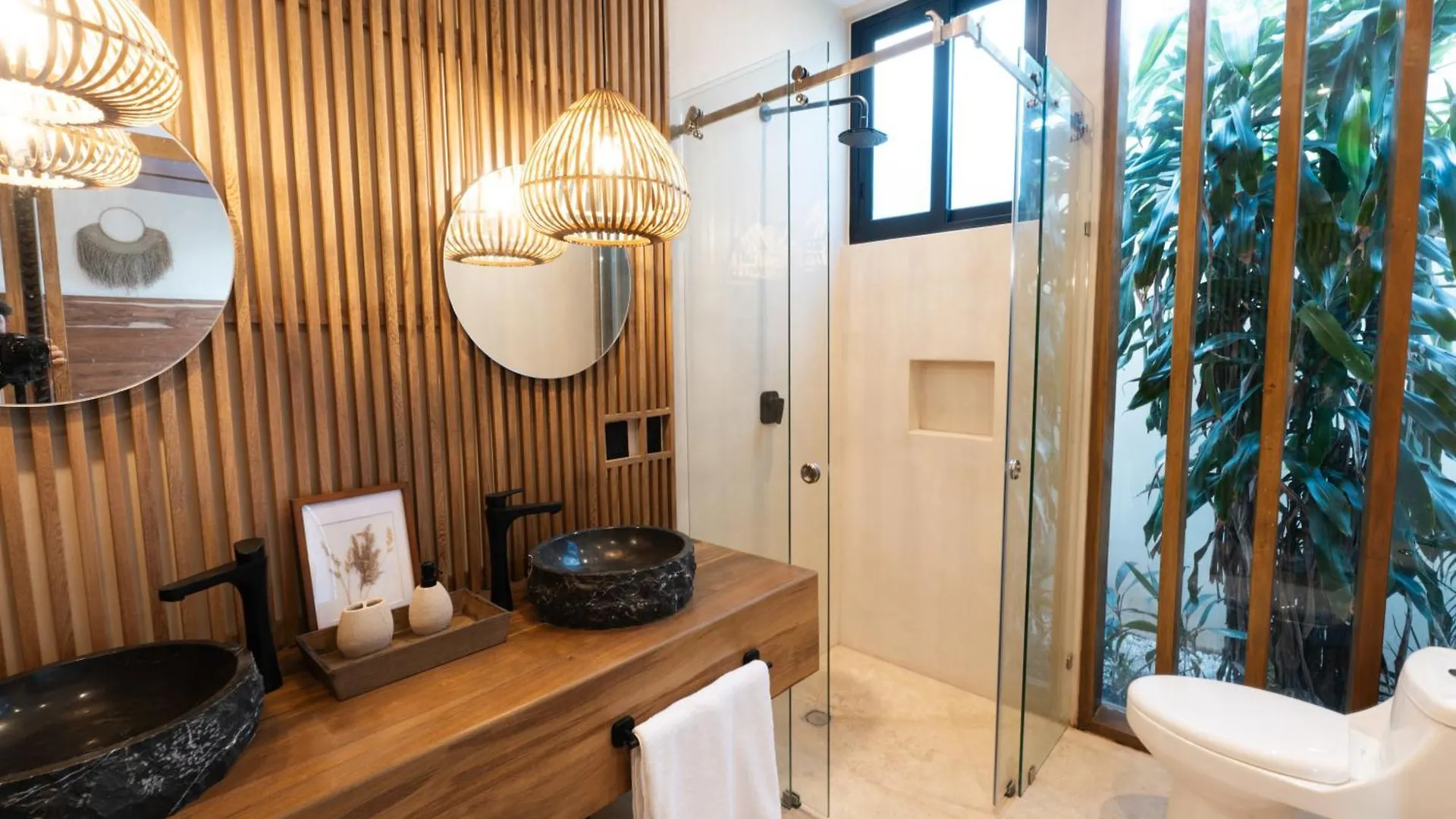 Luxe 3-Br Villa With Dual Private Pools Tulum