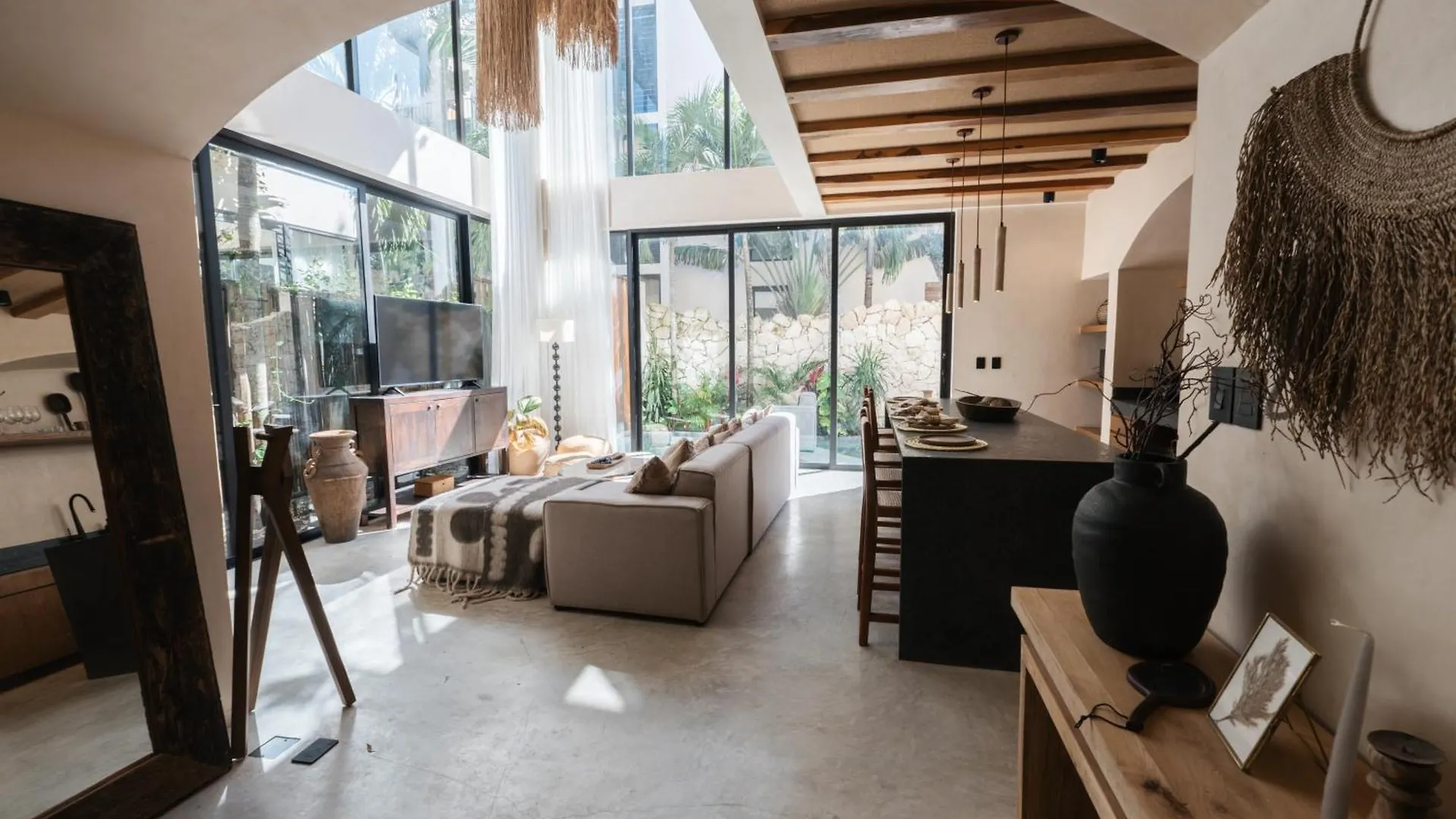Luxe 3-Br Villa With Dual Private Pools Tulum Mexico